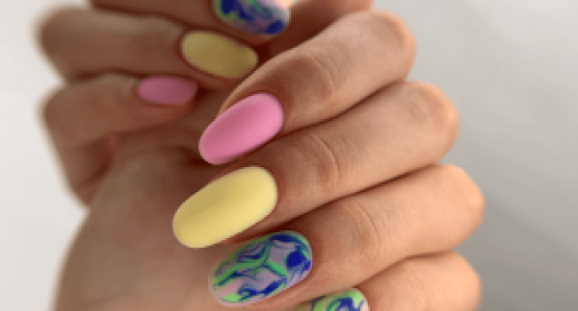 Matte nail varnish: how to get a matte manicure?